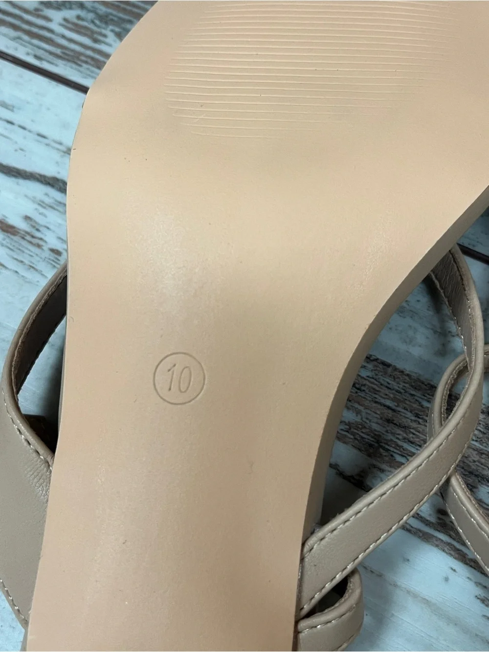 Coutgo  Beige Square Toe Kitten Heel Thong Sandals Strappy 10